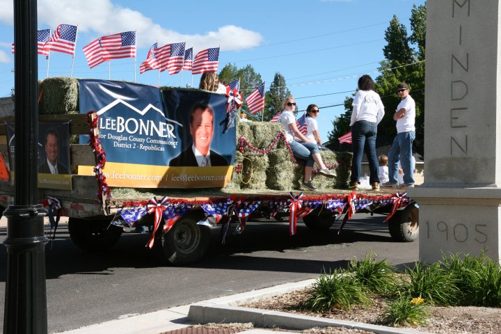 Lee Bonner Campaign Float